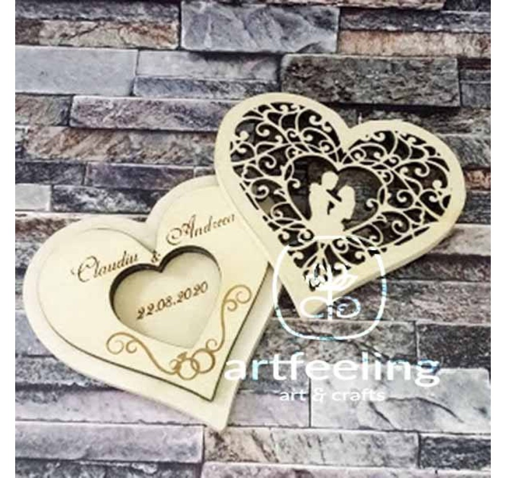 CUTIE VERIGHETE CUPLU PE CAPAC CU O INIMIOARA