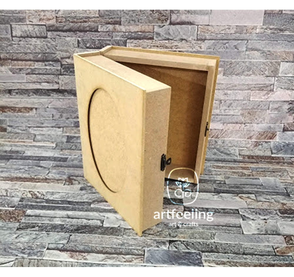 CUTIE CARTE CU LOC POZA