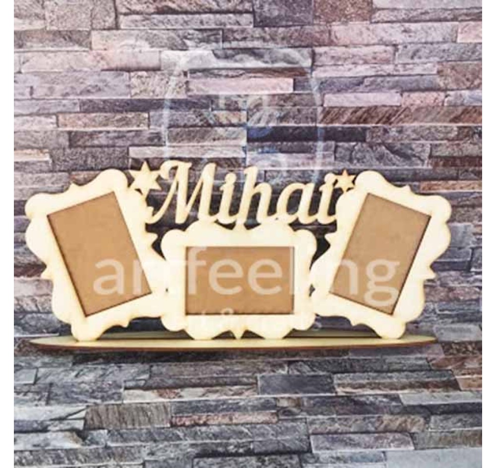 RAMA FOTO CU TREI POZE SI NUME