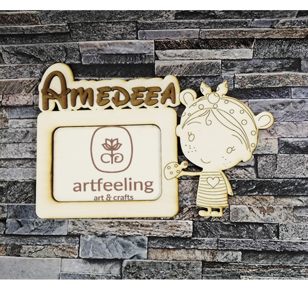 RAMA FOTO FETITA CU BUBURUZA